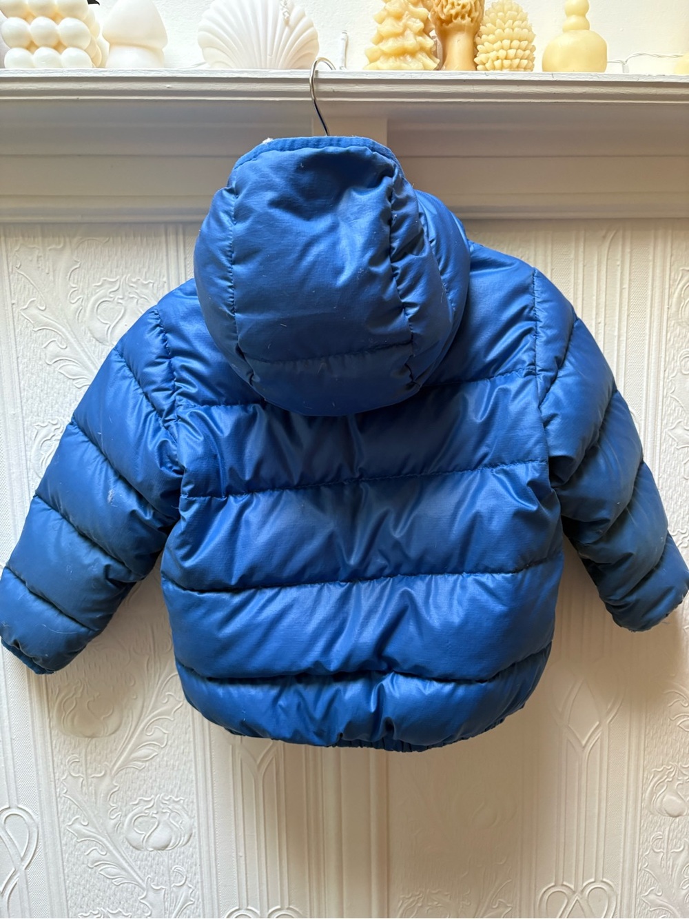 Patagonia Blue Hooded Puffer Jacket - Picture 2 of 5